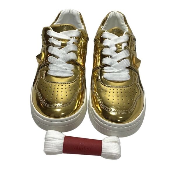 Valentino Garavani One Stud Low-Top Lace Up Sneakers Size 40/10 - Picture 2 of 16